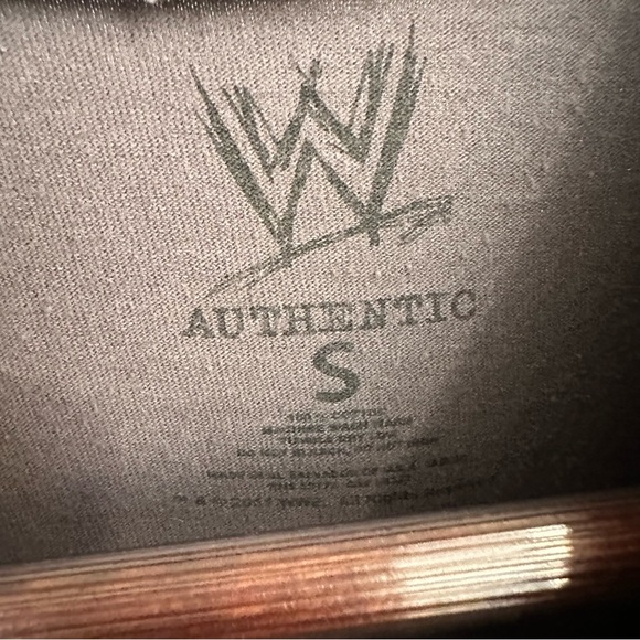 World Wrestling Mask Tee S - Picture 3 of 5